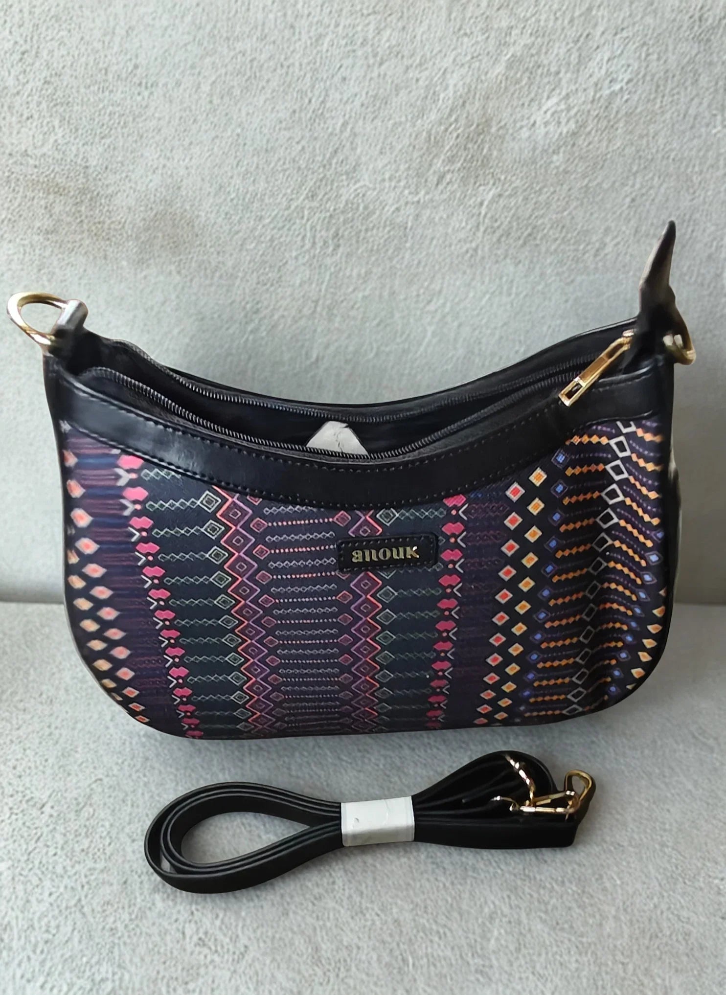 Exclusive Handheld Bags for Women