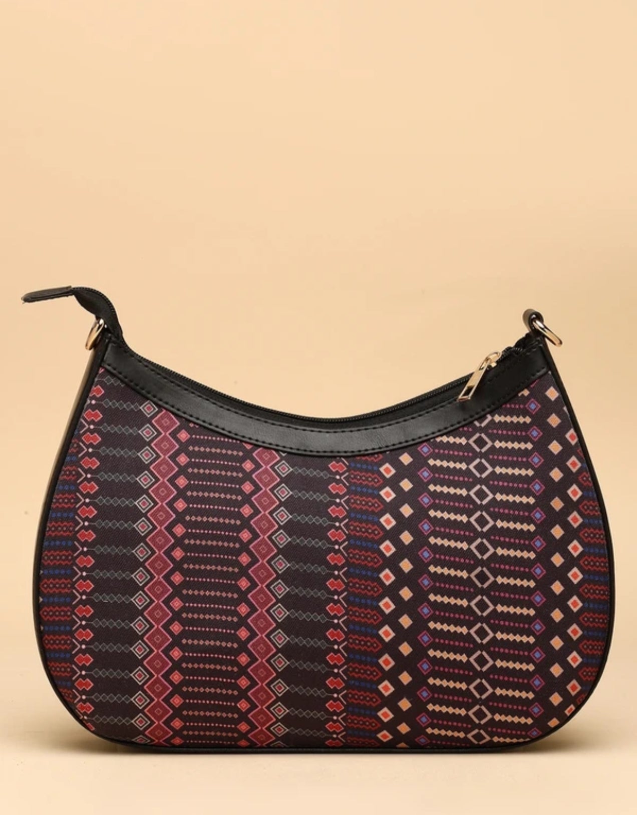 Premium Minimalist Black Sling Bag - Elegant Crossbody Handbag with Gold Chain Detail