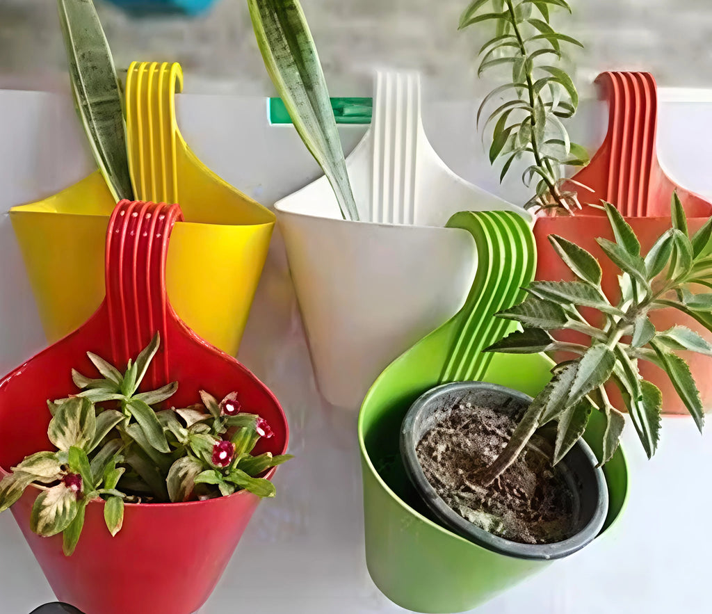 Pack of 4 Balcony Railing Hook Pots – Unbreakable Lightweight Hanging Planters for Indoor & Outdoor Gardening