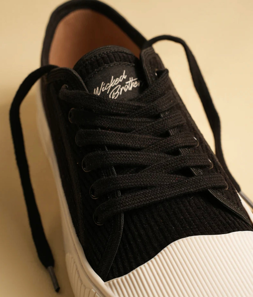 Buy Black Casual Shoes for Women | Stylish Comfortable Sneakers India